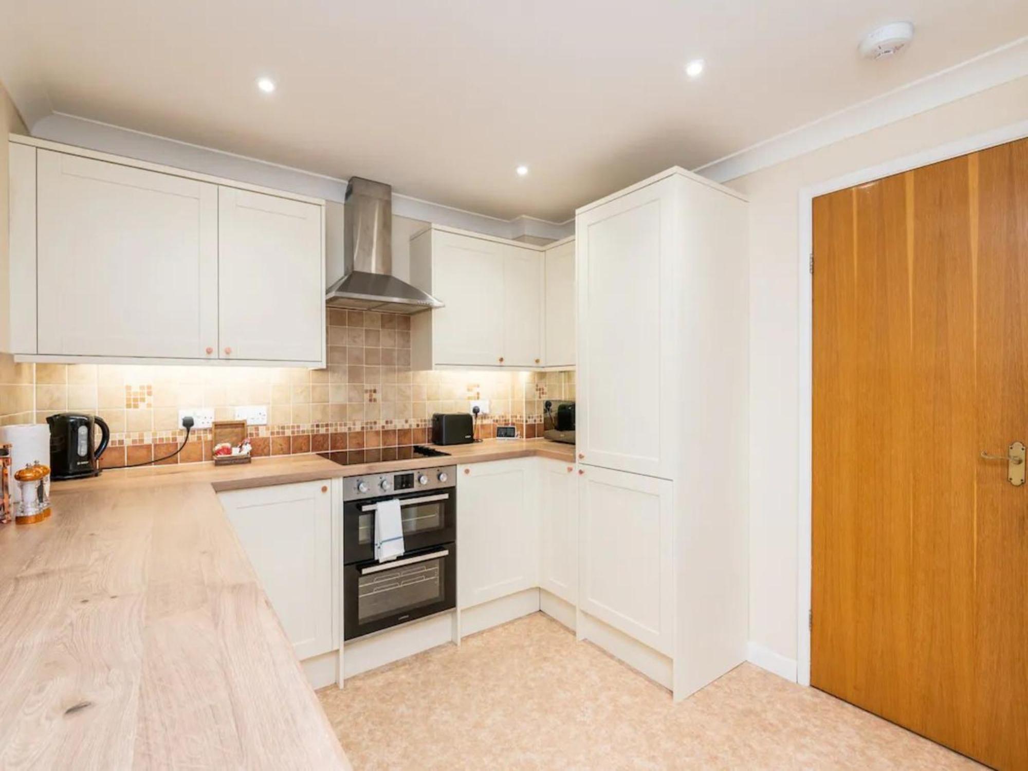 Pass The Keys Central Townhouse With Free Parking York Exteriér fotografie