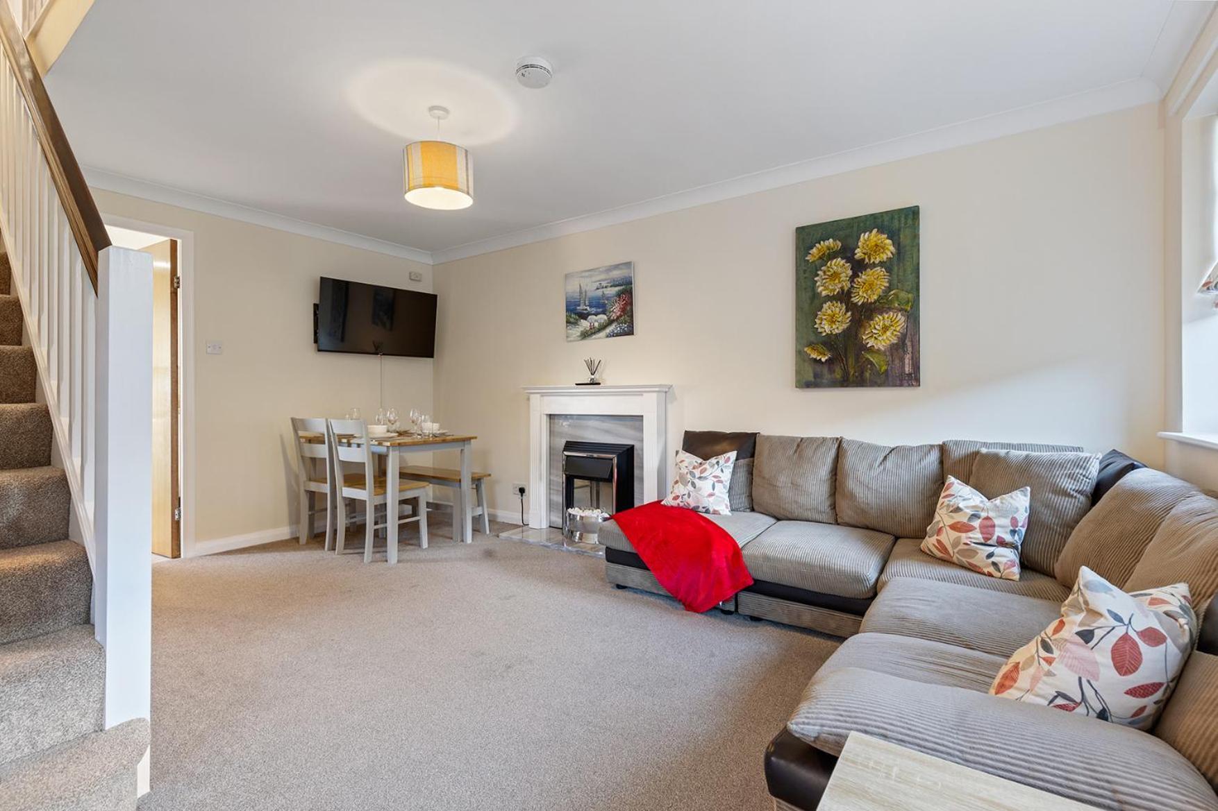 Pass The Keys Central Townhouse With Free Parking York Exteriér fotografie